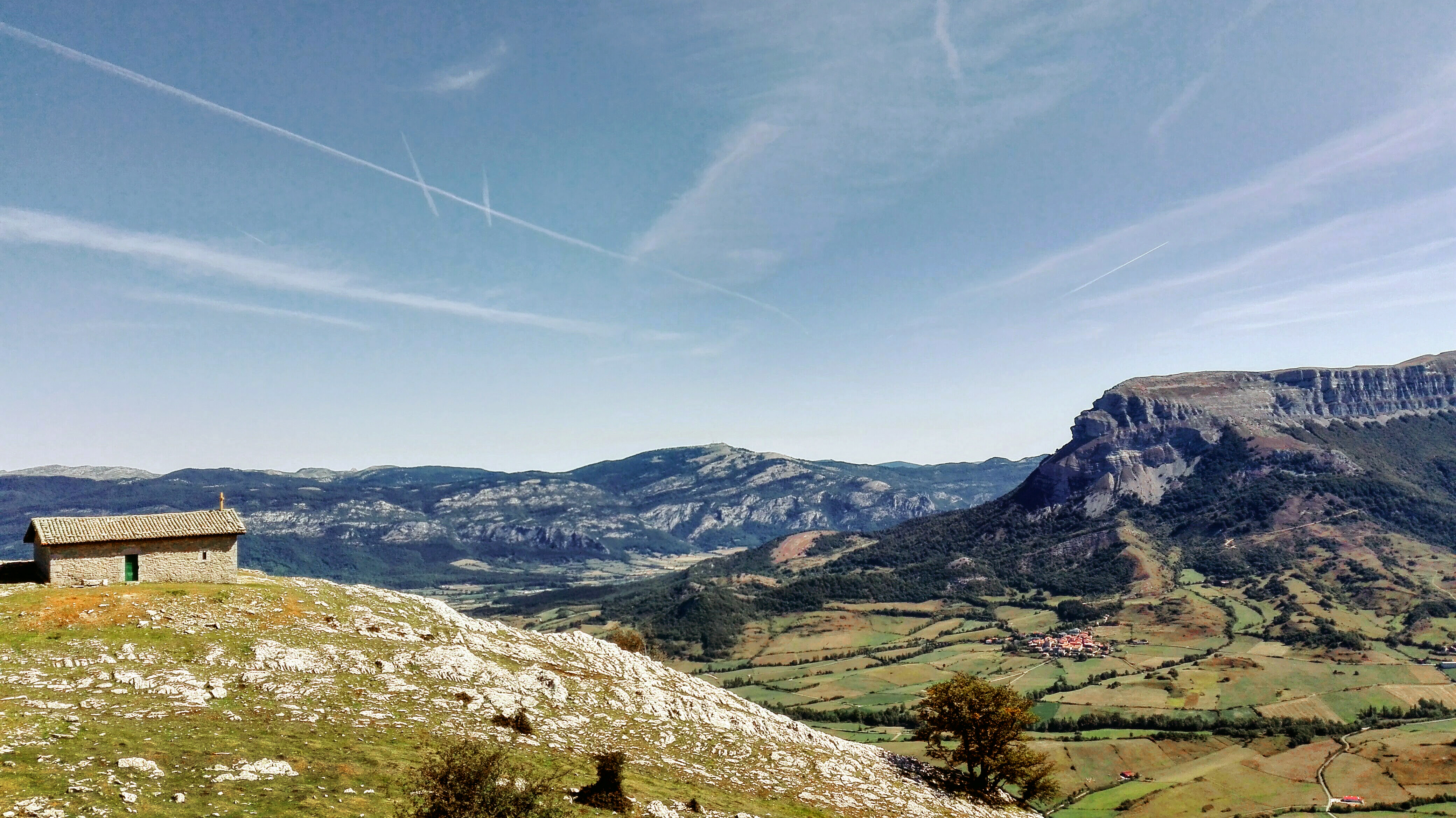 Vista panorámica y ermita