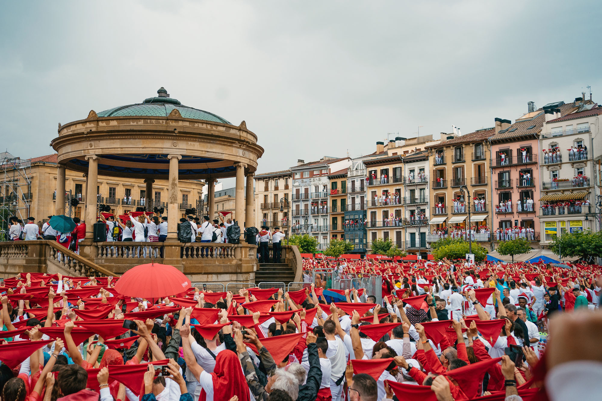 chupinazo en la plaza del Castillo