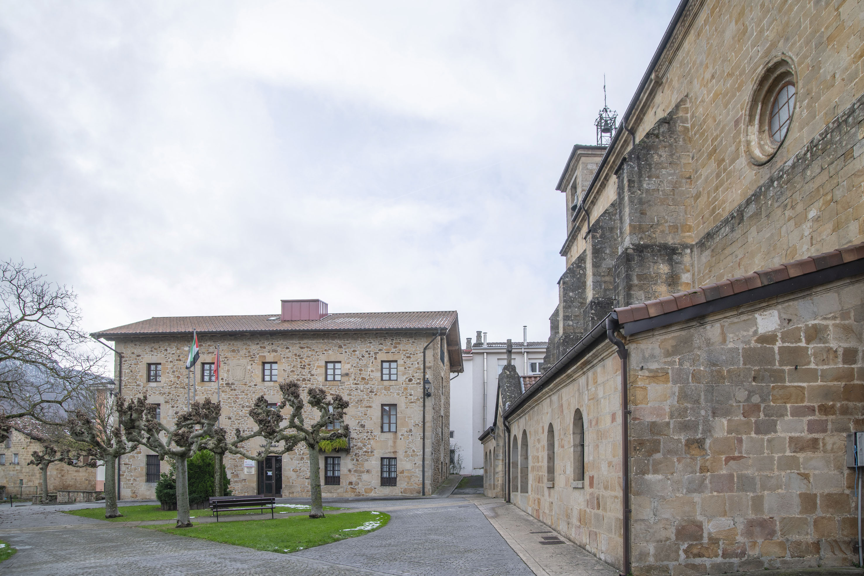 iglesia de Ziordia
