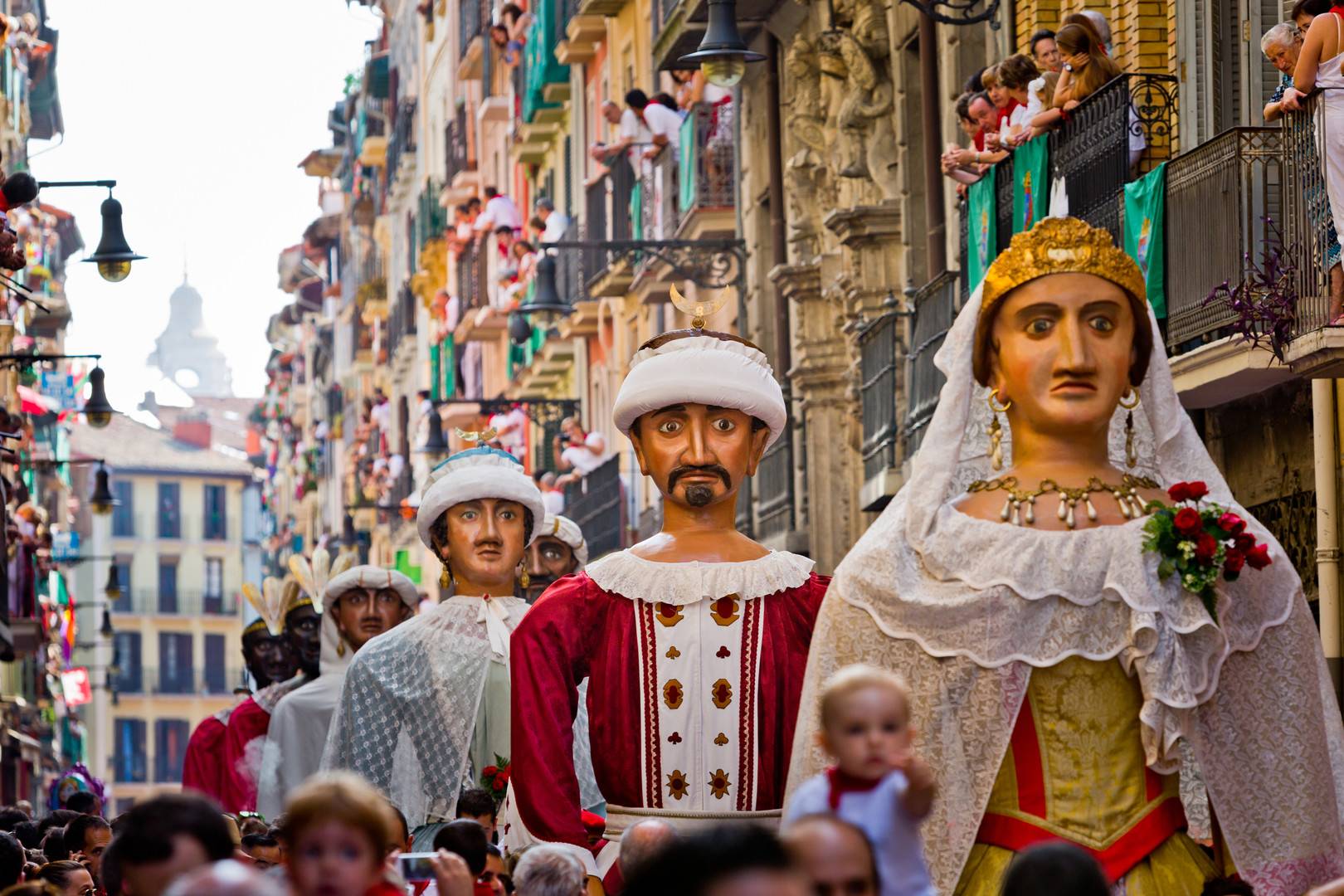 Guided tours of Pamplona in the San Fermín fiestas