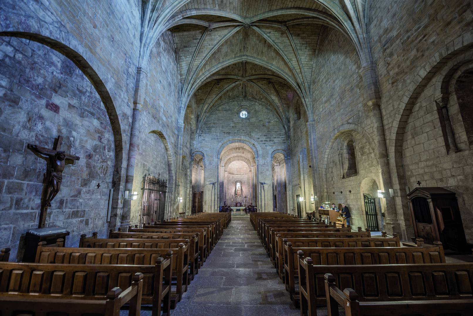 Visite du monastère de Leyre
