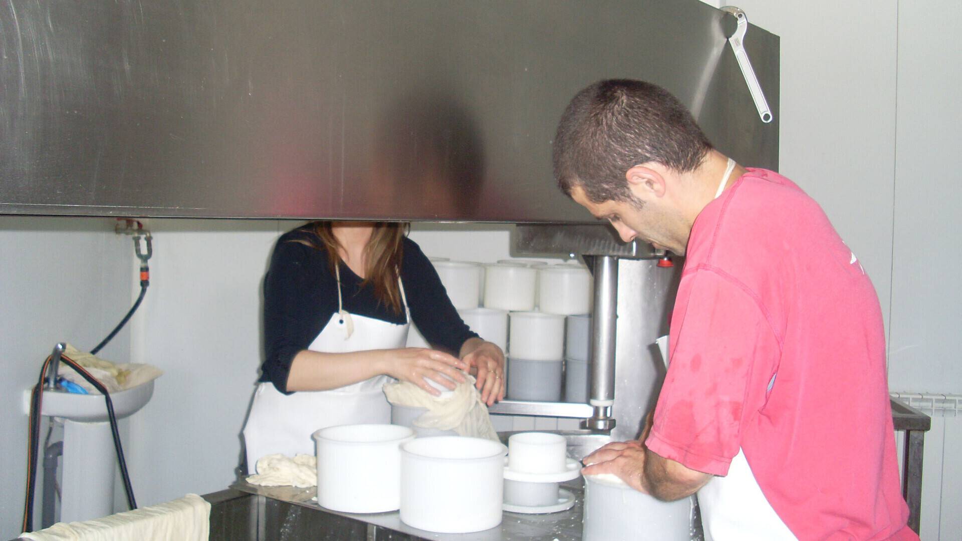 Aldaia Cheese Factory guided tour