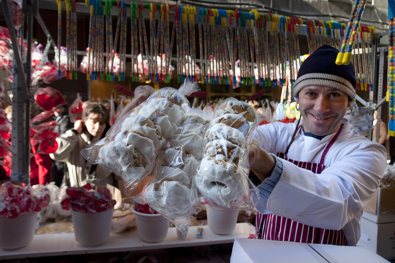 Puesto de rosquillas y dulces en San Blas