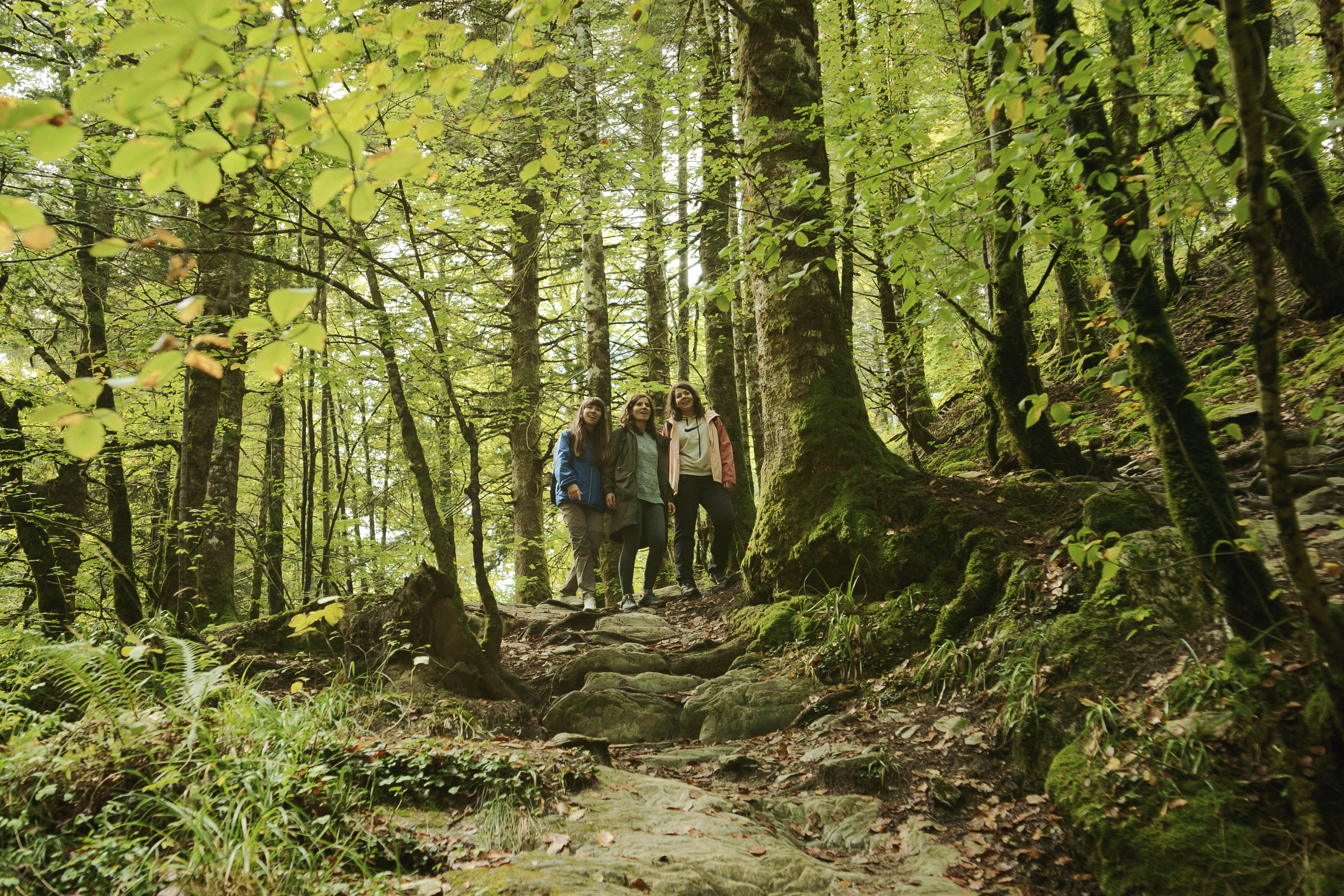 El proyecto europeo EnjoyPyr presenta sus 12 rutas transfronterizas por los Pirineos
