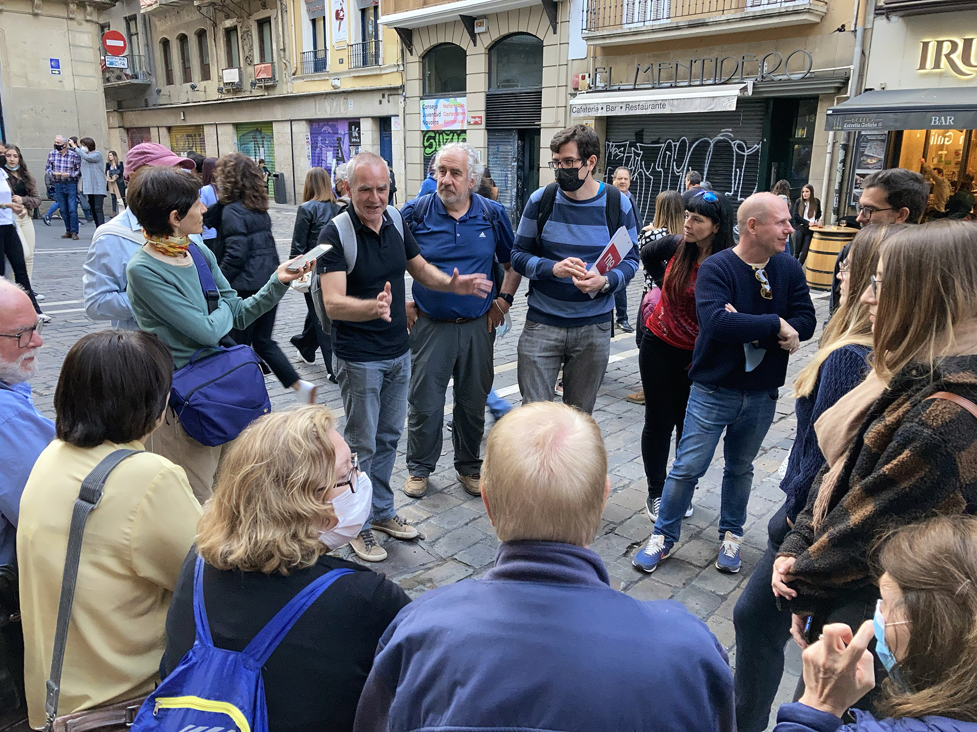 Presstrip con 16 periodistas, divididos en 4 grupos y durante 4 días, recorriendo los “Senderos milenarios de Navarra”