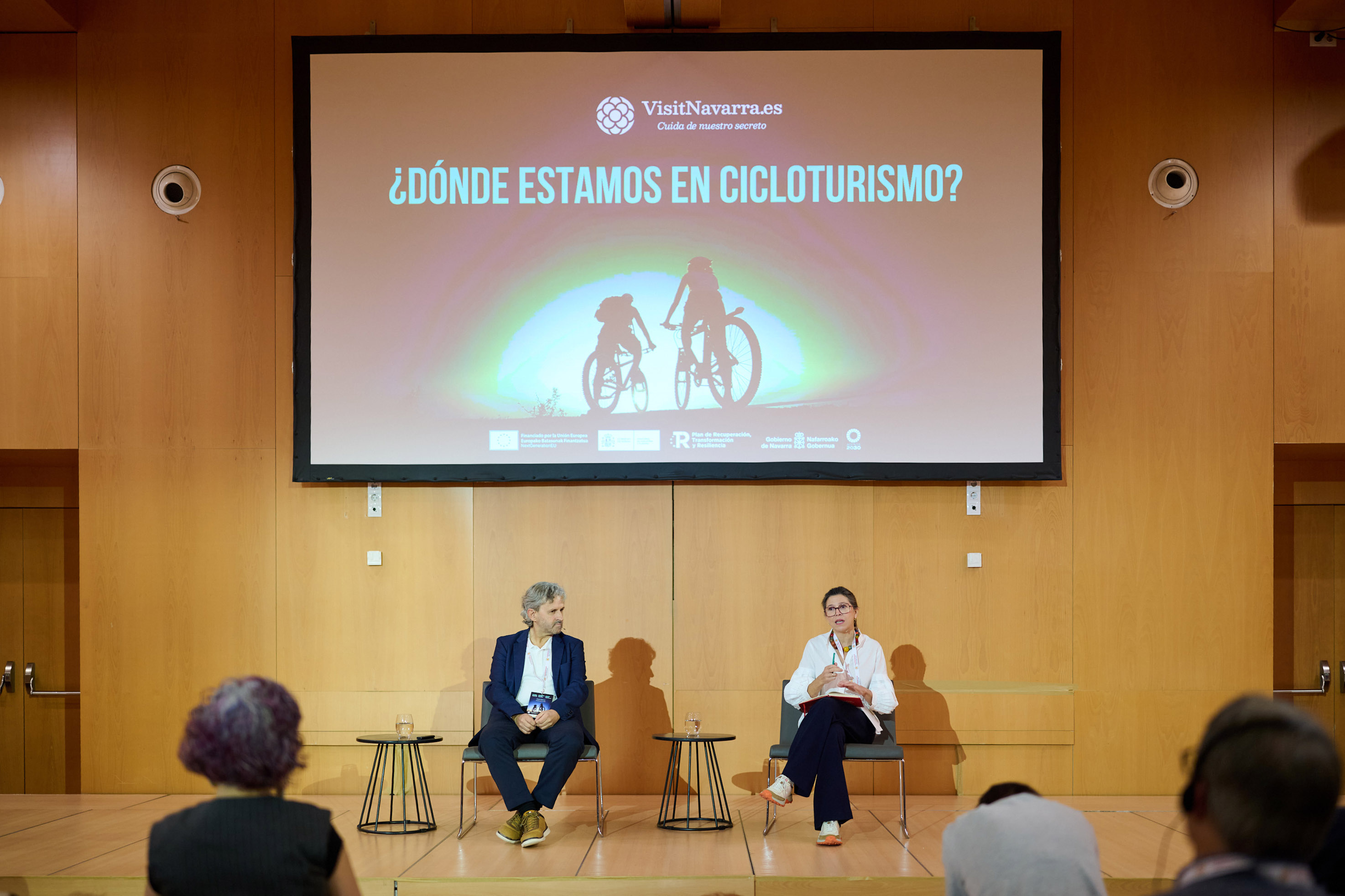 Más de cien agentes debaten sobre el futuro del cicloturismo en el ‘II Congreso Internacional Navarra en Bici’