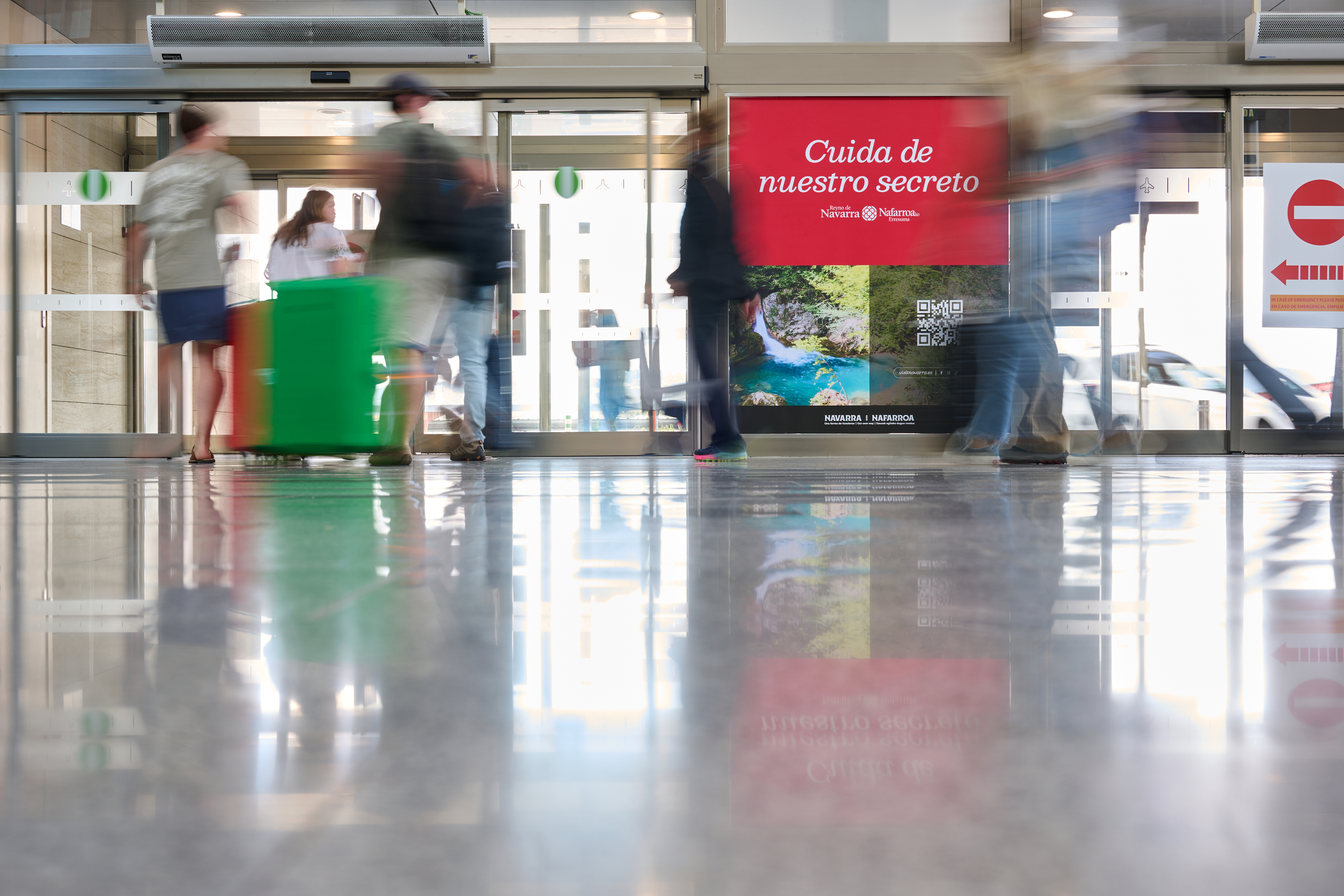 Turismo y Aena firman un convenio para promocionar Navarra en varios espacios del Aeropuerto de Pamplona