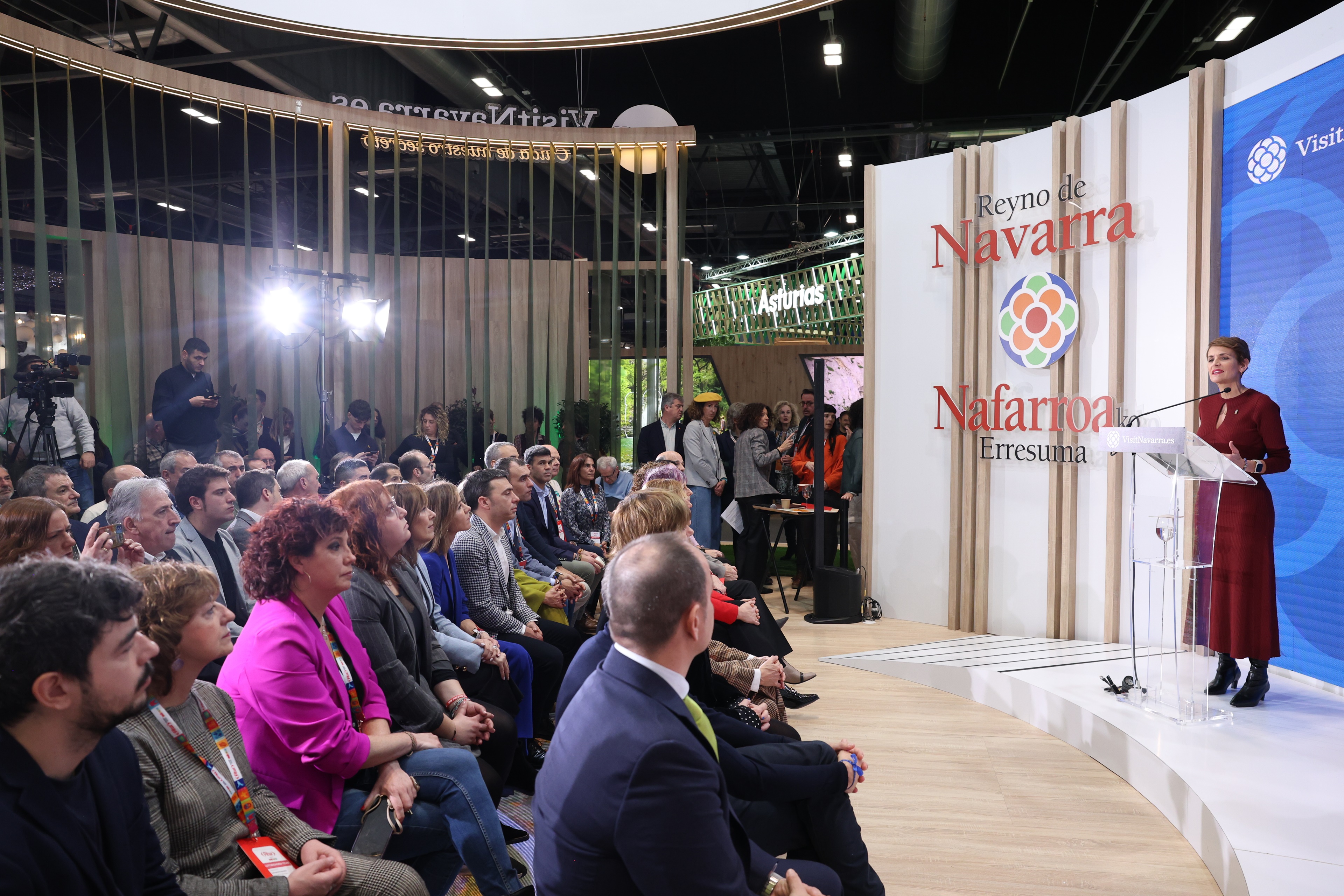 La Presidenta Chivite anima en FITUR a disfrutar del turismo “sostenible” y “alejado de las masificaciones” que impulsa Navarra