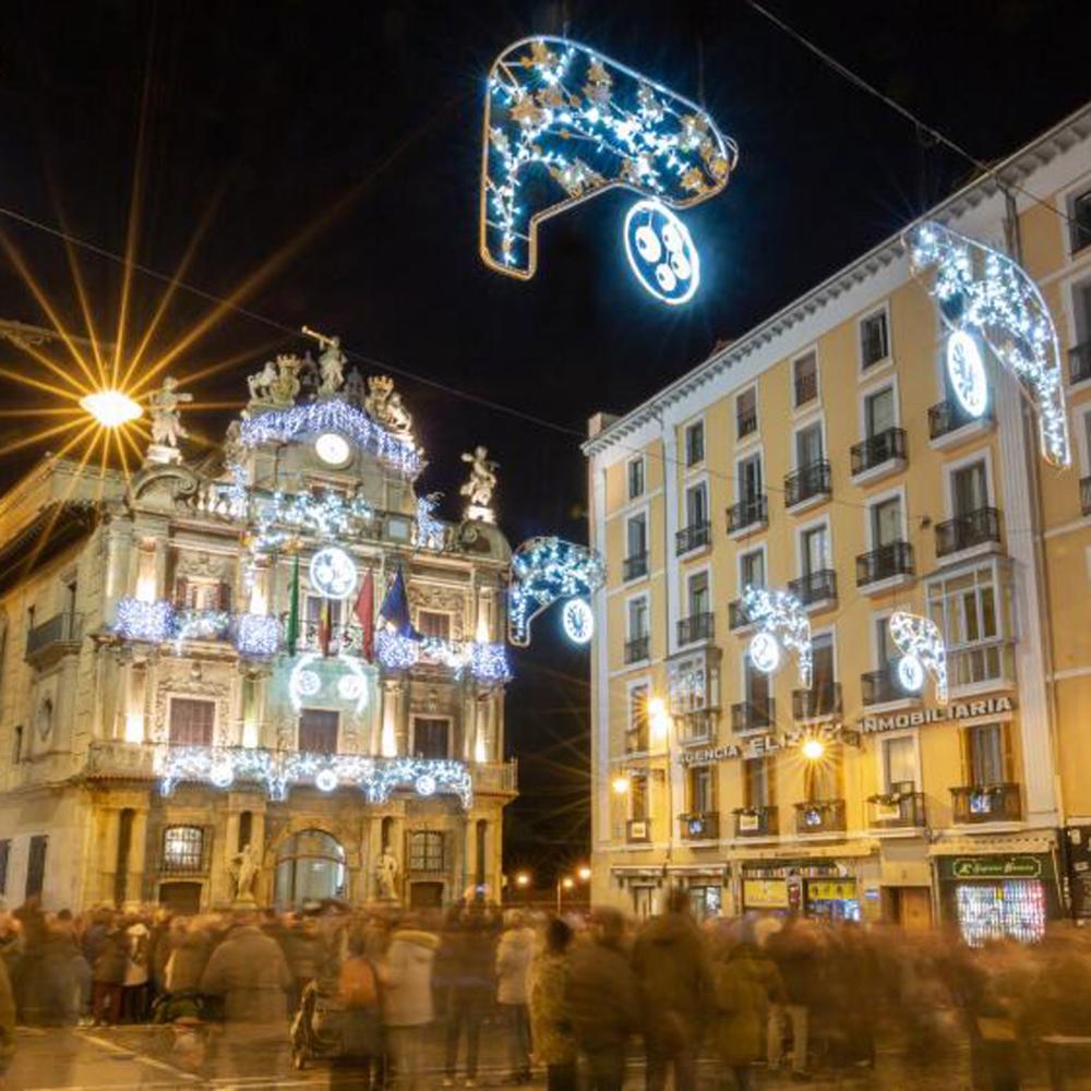 Luces de Navidad en Pamplona. Plaza del Castillo