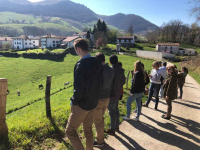 Visita guiada a la granja Lácteos Ecológicos Jauregia
