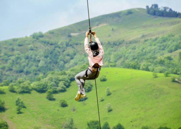 Zipline descent in Irrisarri Land