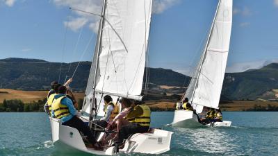 Stages d’initiation et de perfectionnement à la voile