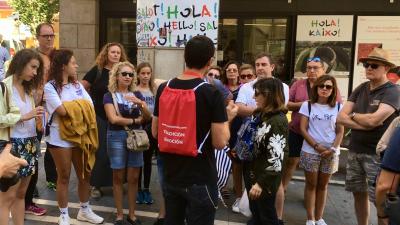 Pamplona tour with radio guide