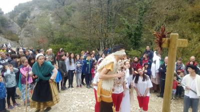 Magical Forest, dramatised tours