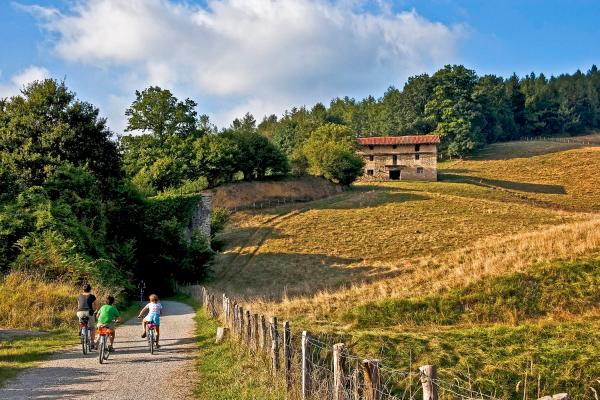 By bike along the Plazaola Greenway