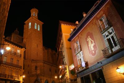 Pamplona, Church of San Saturnino at night