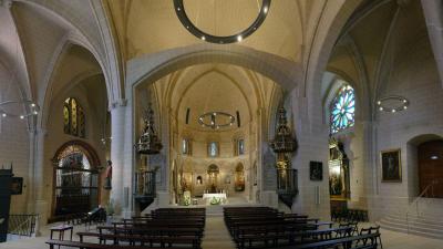 Visit the San Pedro de la Rúa Church